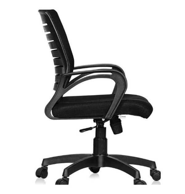 15 Boom Mesh Chair